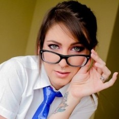Gaping beauty pleasured with a huge dildo