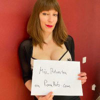 Miss Adrastea Footjob in Fully Fashioned Nylons
